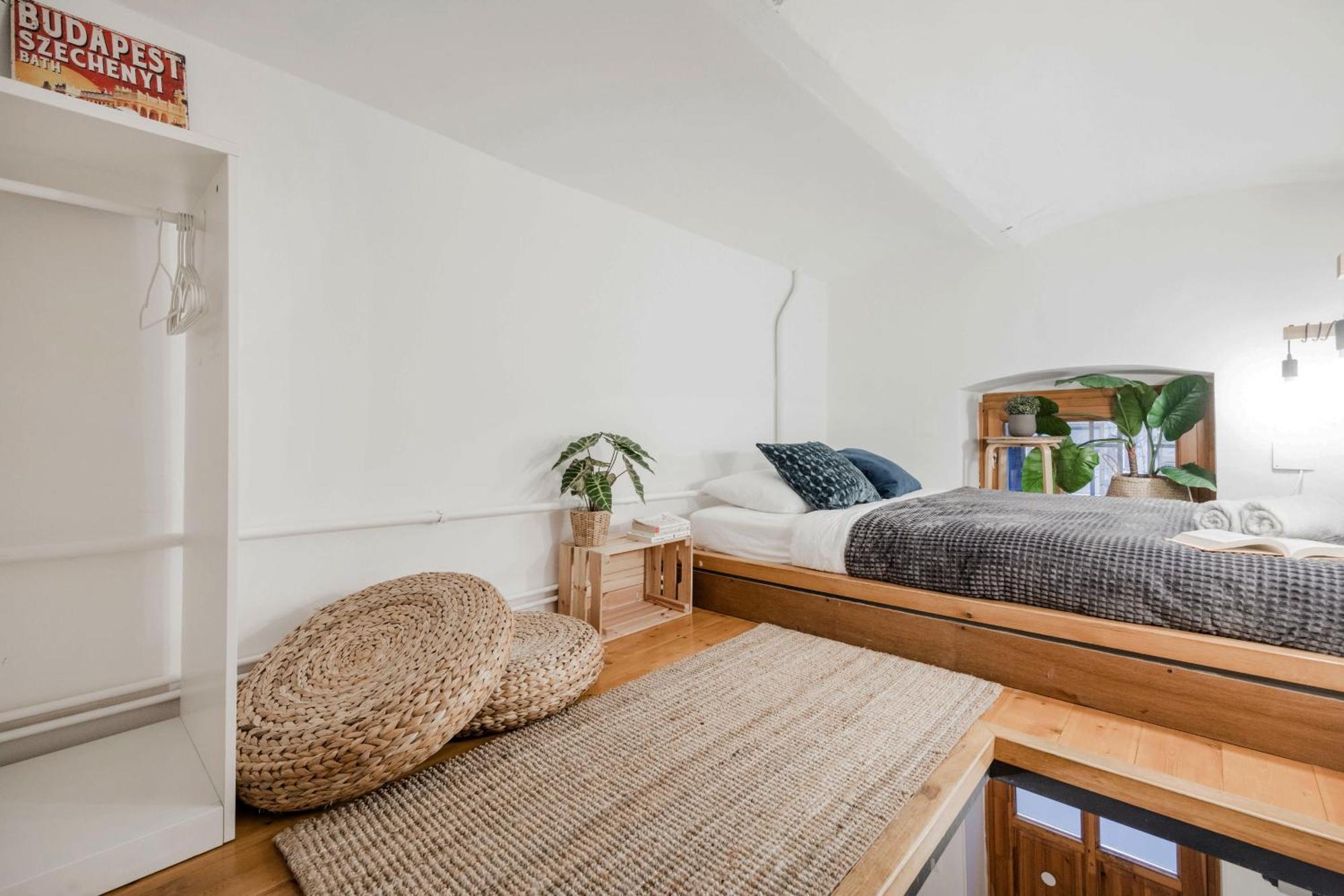 Wellness Wonderland: Garden, Sauna, Jacuzzi In Cbd Budapeşte Dış mekan fotoğraf