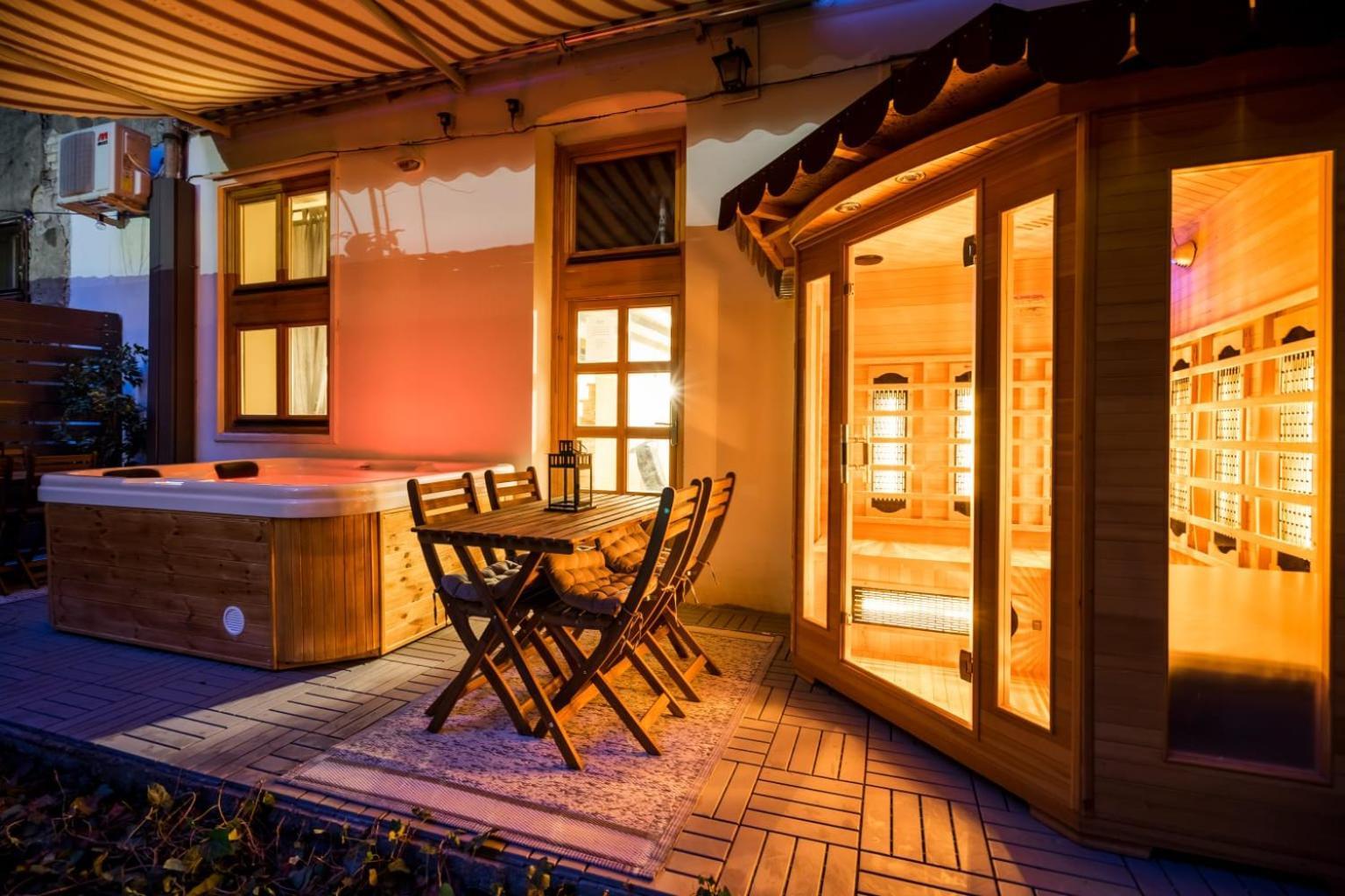 Wellness Wonderland: Garden, Sauna, Jacuzzi In Cbd Budapeşte Dış mekan fotoğraf